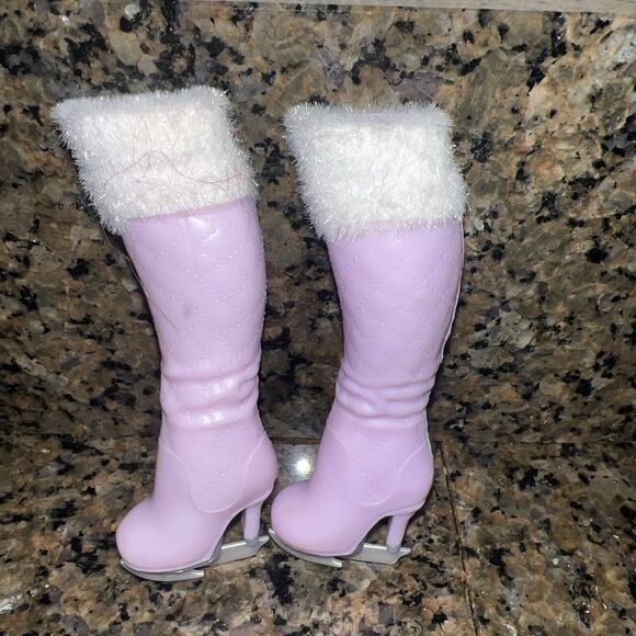 Rainbow High Doll Shoes Lot Of 5 Ice Skate Boots High Tops Monroe Satin Heels - Picture 3 of 12